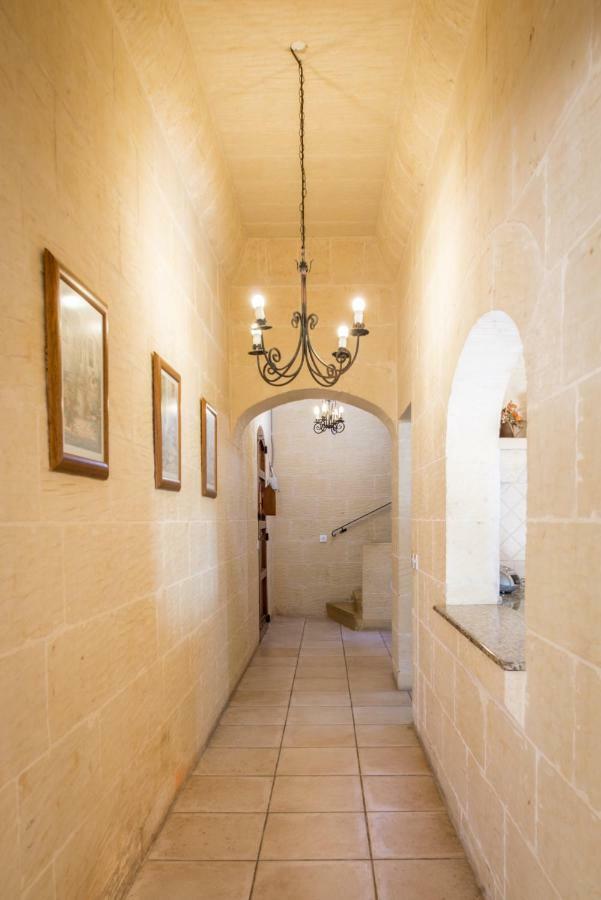 Sunset - Holiday Farmhouse With Large Private Pool In Island Of Gozo Надур Екстериор снимка